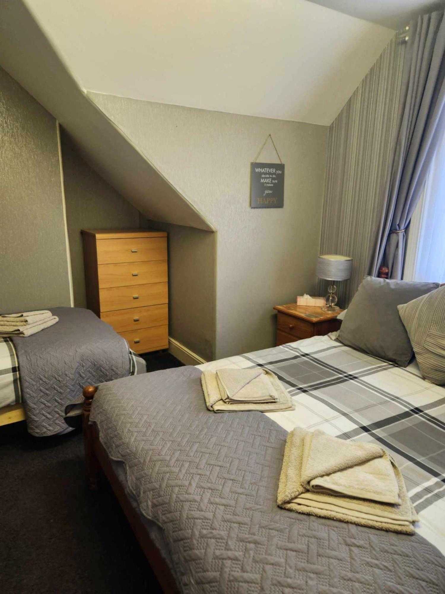 The Oakcliffe 3* Exeter